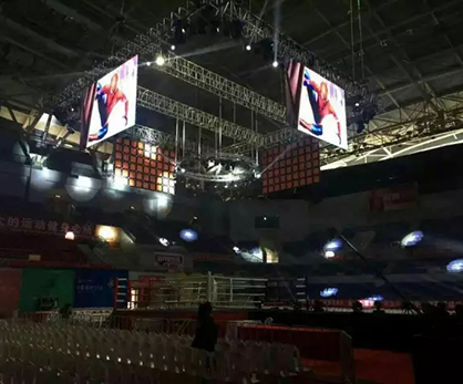 �е��H����������ِ�҃ȸ������U���b��